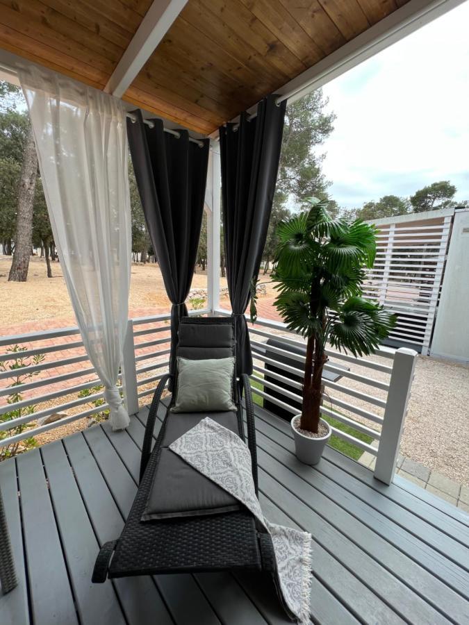 Mobile Homes Malu Biograd Na Moru Zewnętrze zdjęcie