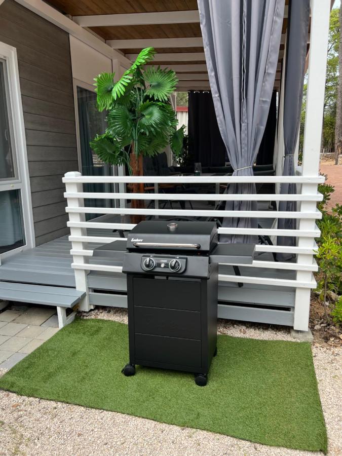 Mobile Homes Malu Biograd Na Moru Zewnętrze zdjęcie