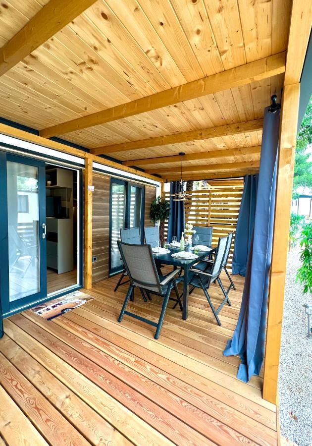 Mobile Homes Malu Biograd Na Moru Zewnętrze zdjęcie